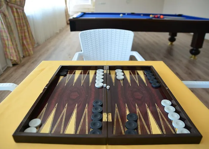 Отель Evra Hotel 3*