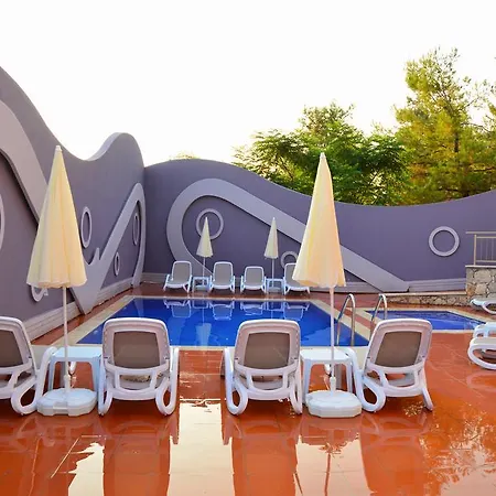 Hotel Evra 3*